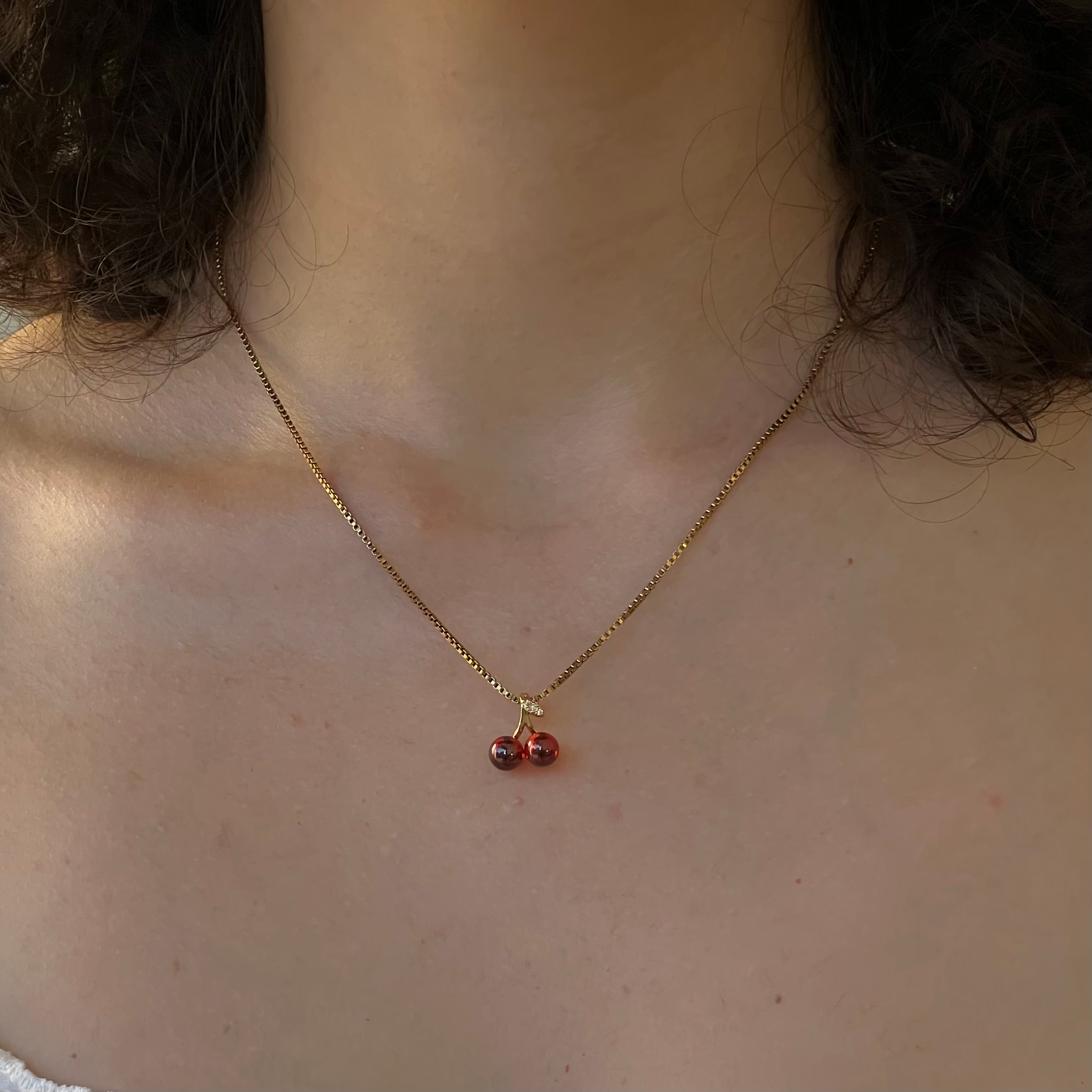 Collar cerezas