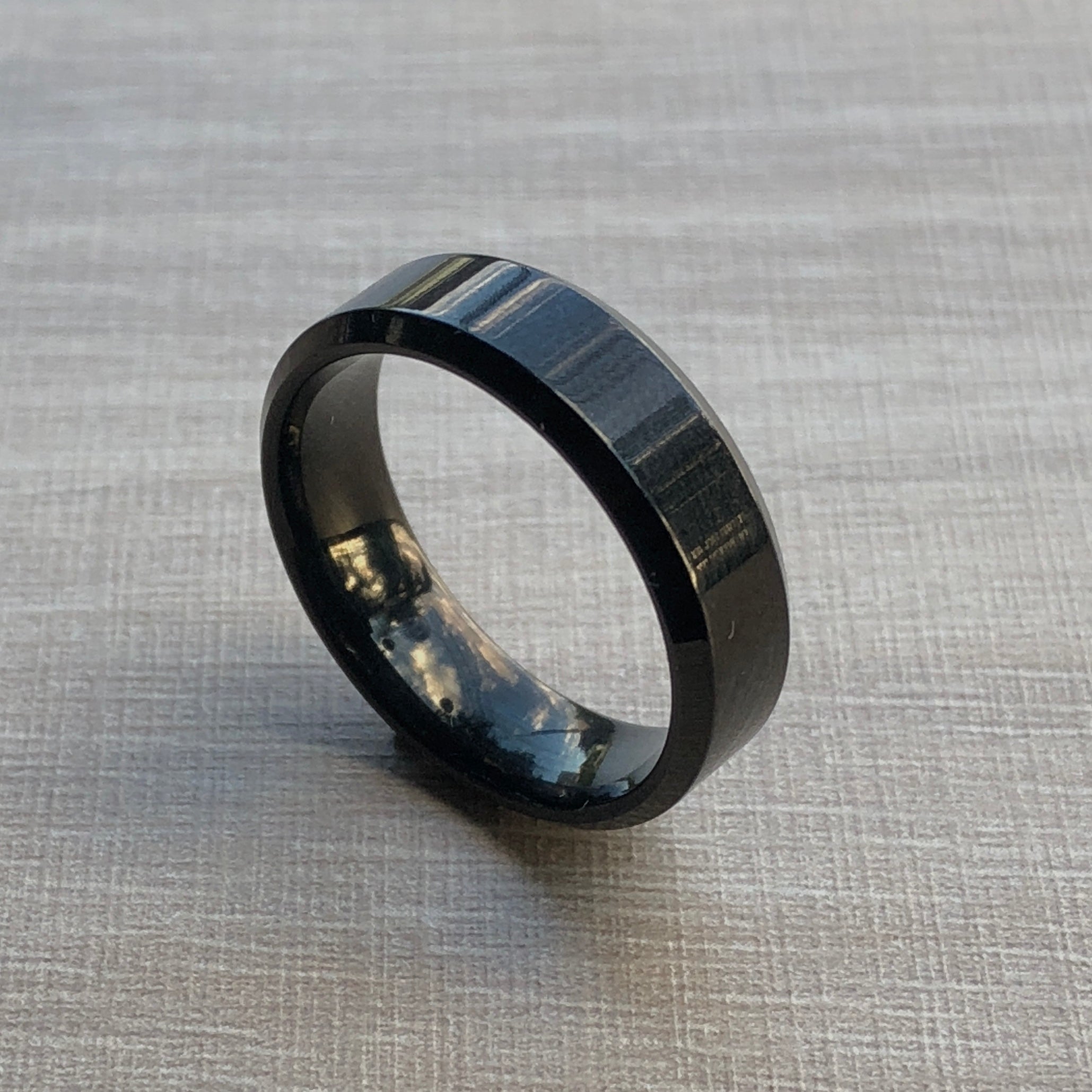 Anillo negro